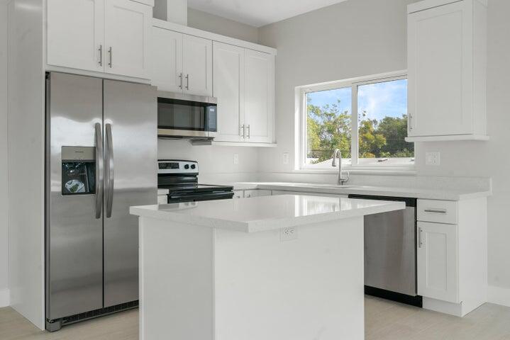 1119 Calder Road Property Photo 16