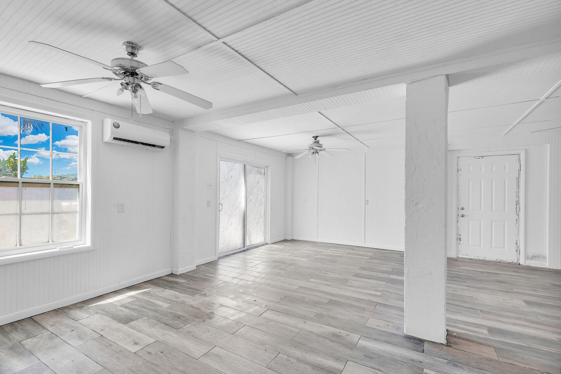477 W 105th Street Ocean Property Photo 4