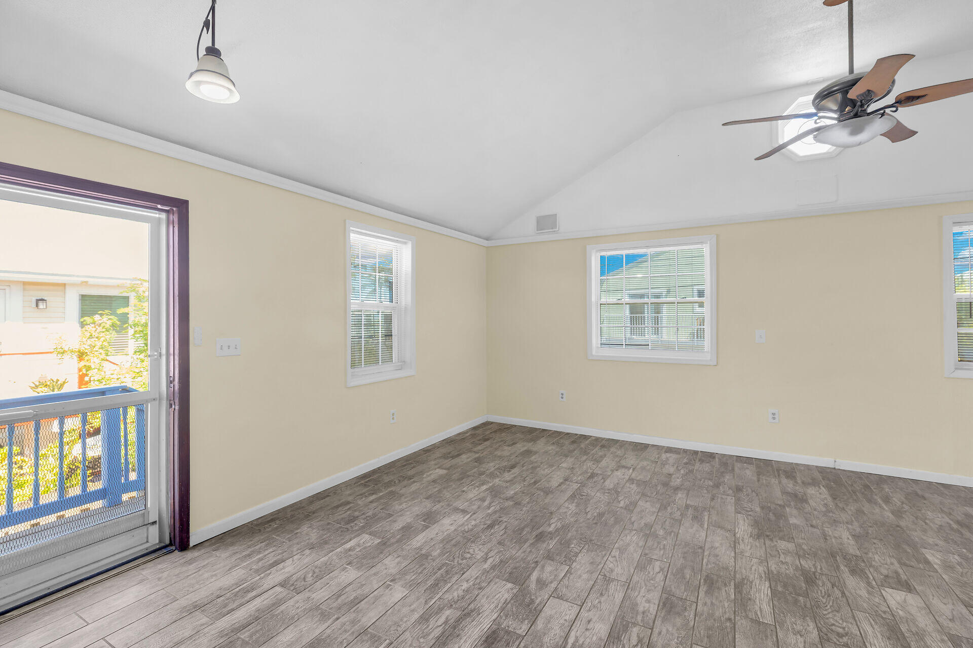 477 W 105th Street Ocean Property Photo 11