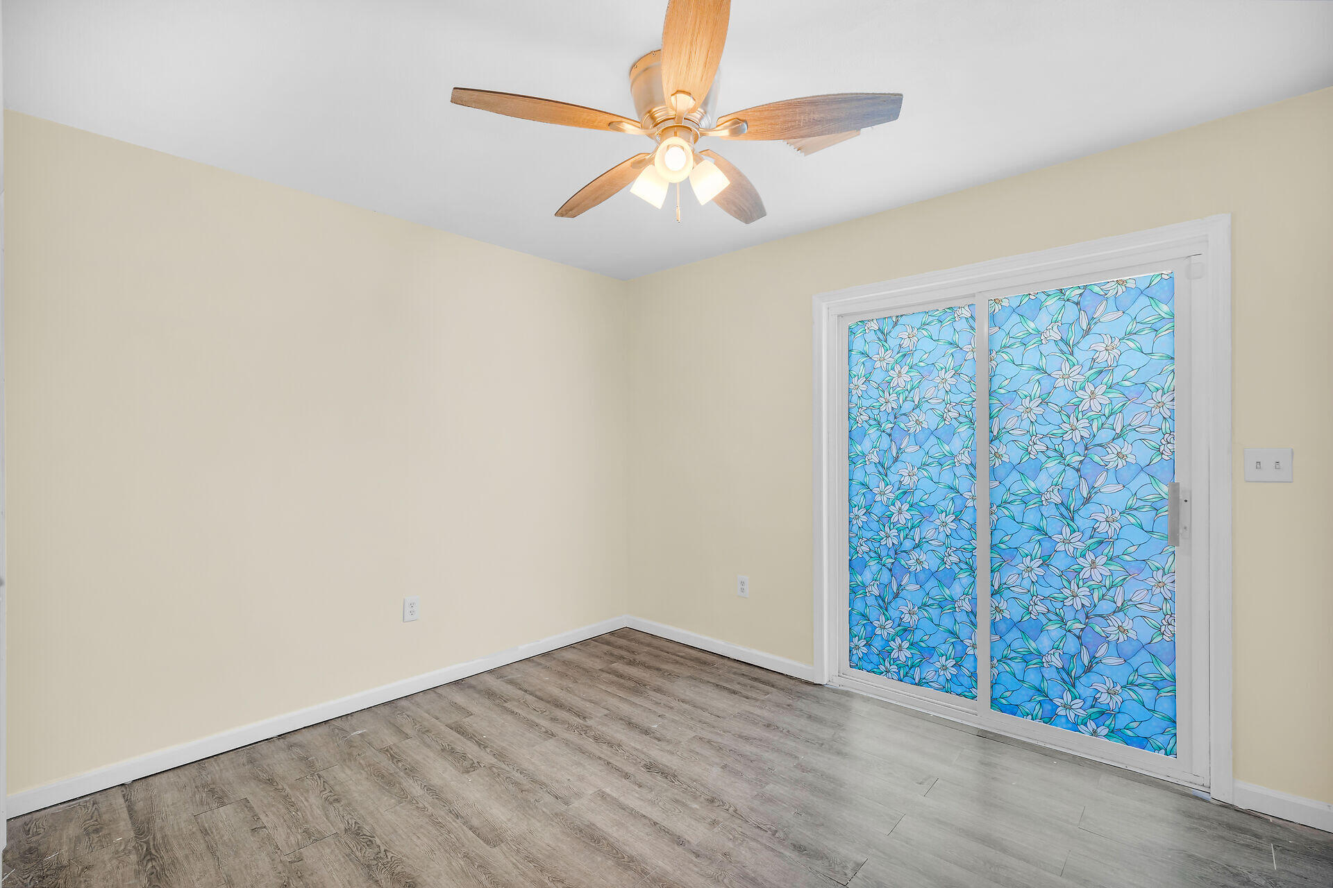 477 W 105th Street Ocean Property Photo 19
