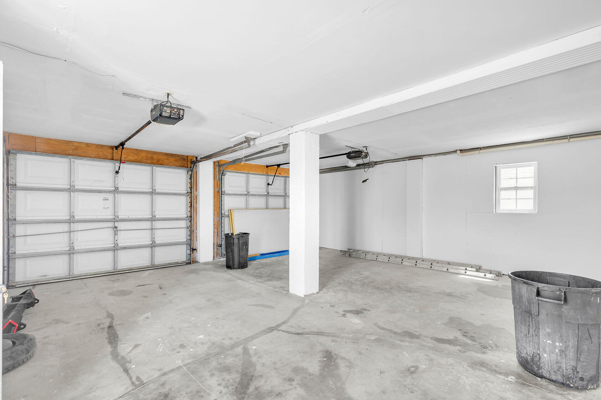 477 W 105th Street Ocean Property Photo 26