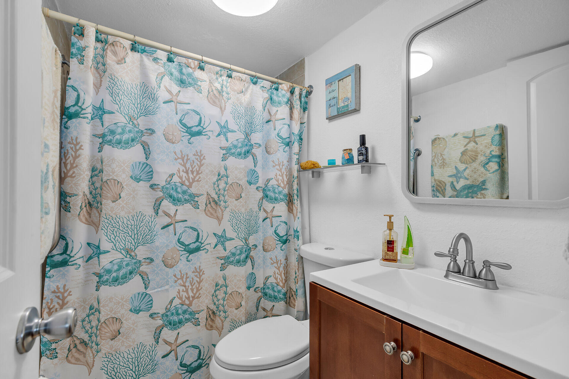 72 Avenue C Property Photo 28