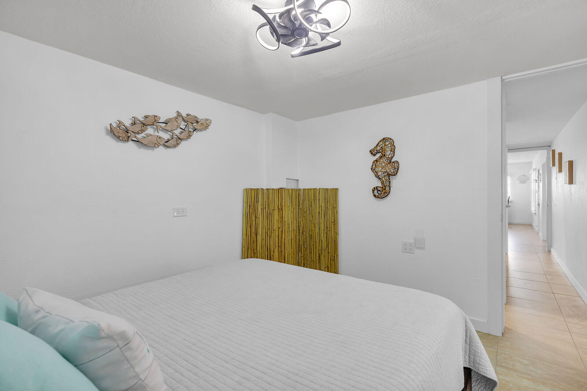 72 Avenue C Property Photo 31