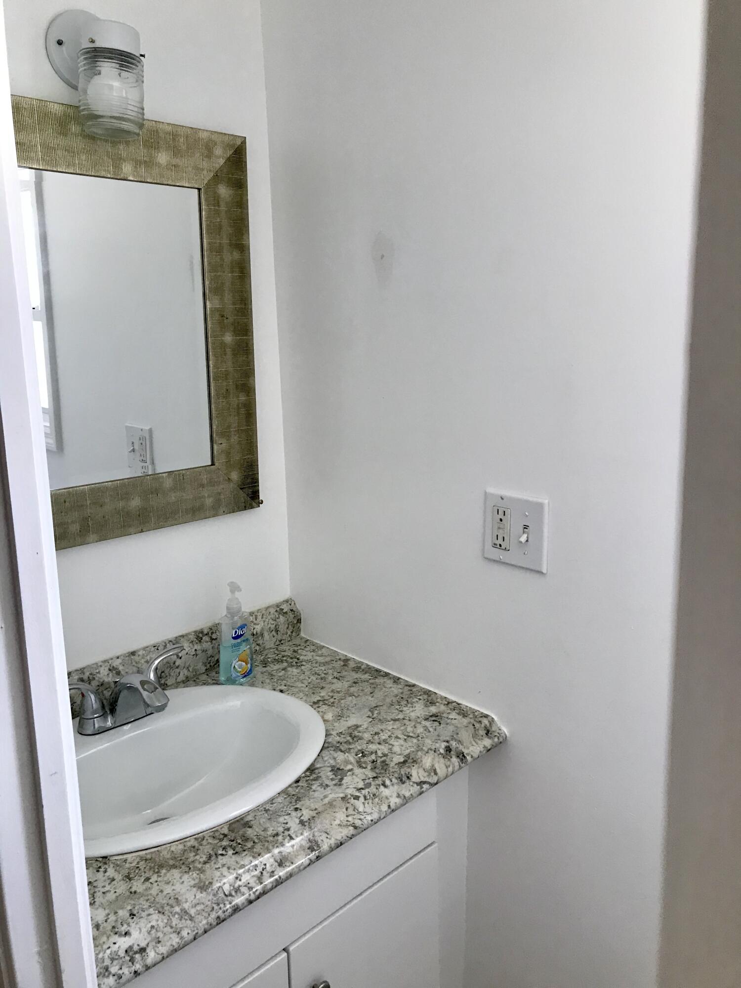31247 Avenue I Property Photo 11