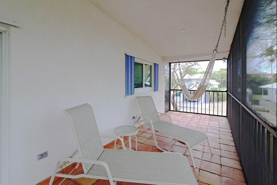 544 Plante Street Property Photo 18