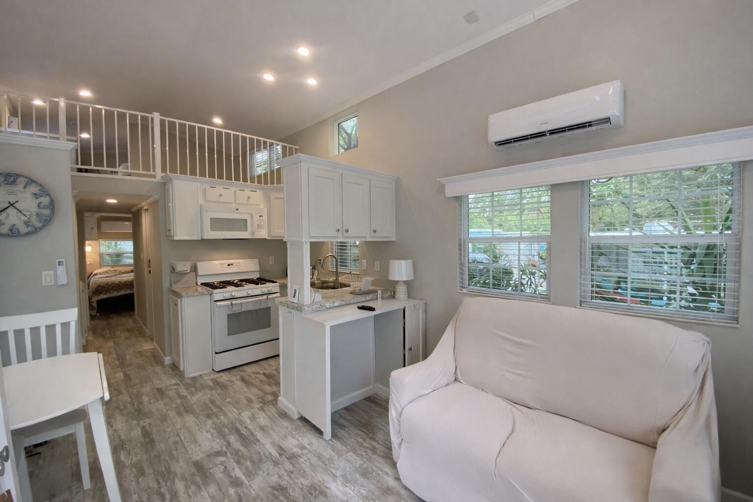101551 Overseas Highway 159 Property Photo 4