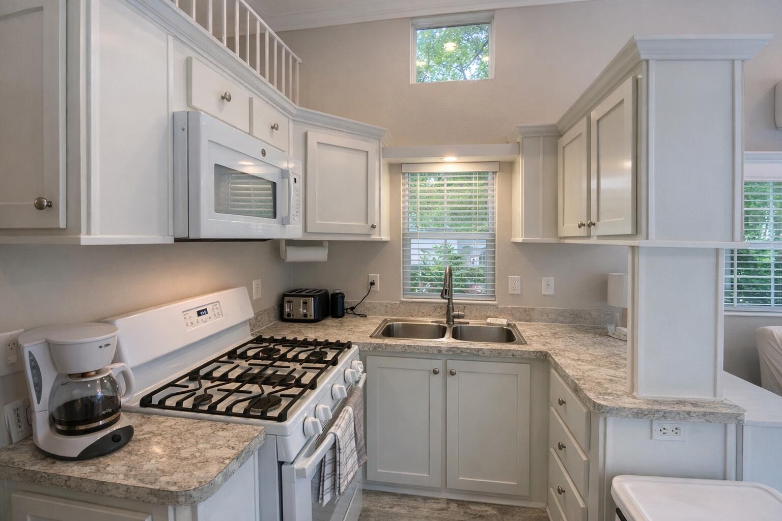 101551 Overseas Highway 159 Property Photo 5