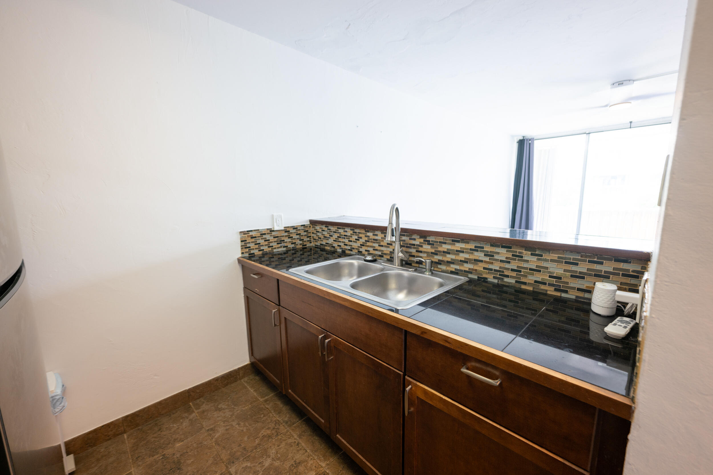 3312 Northside Drive 205 Property Photo 6