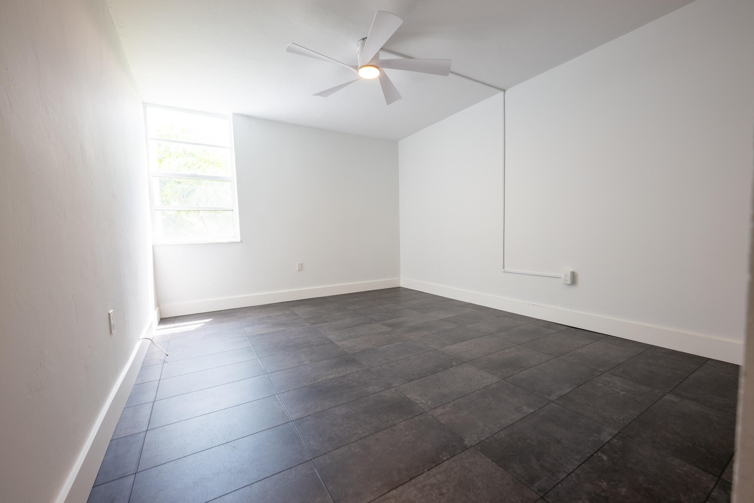 3312 Northside Drive 205 Property Photo 14