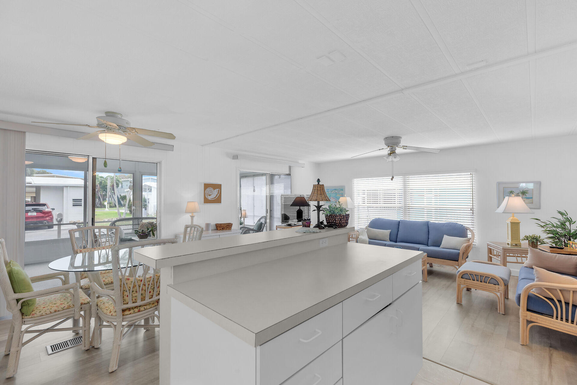 812 S Silver Circle Property Photo 10