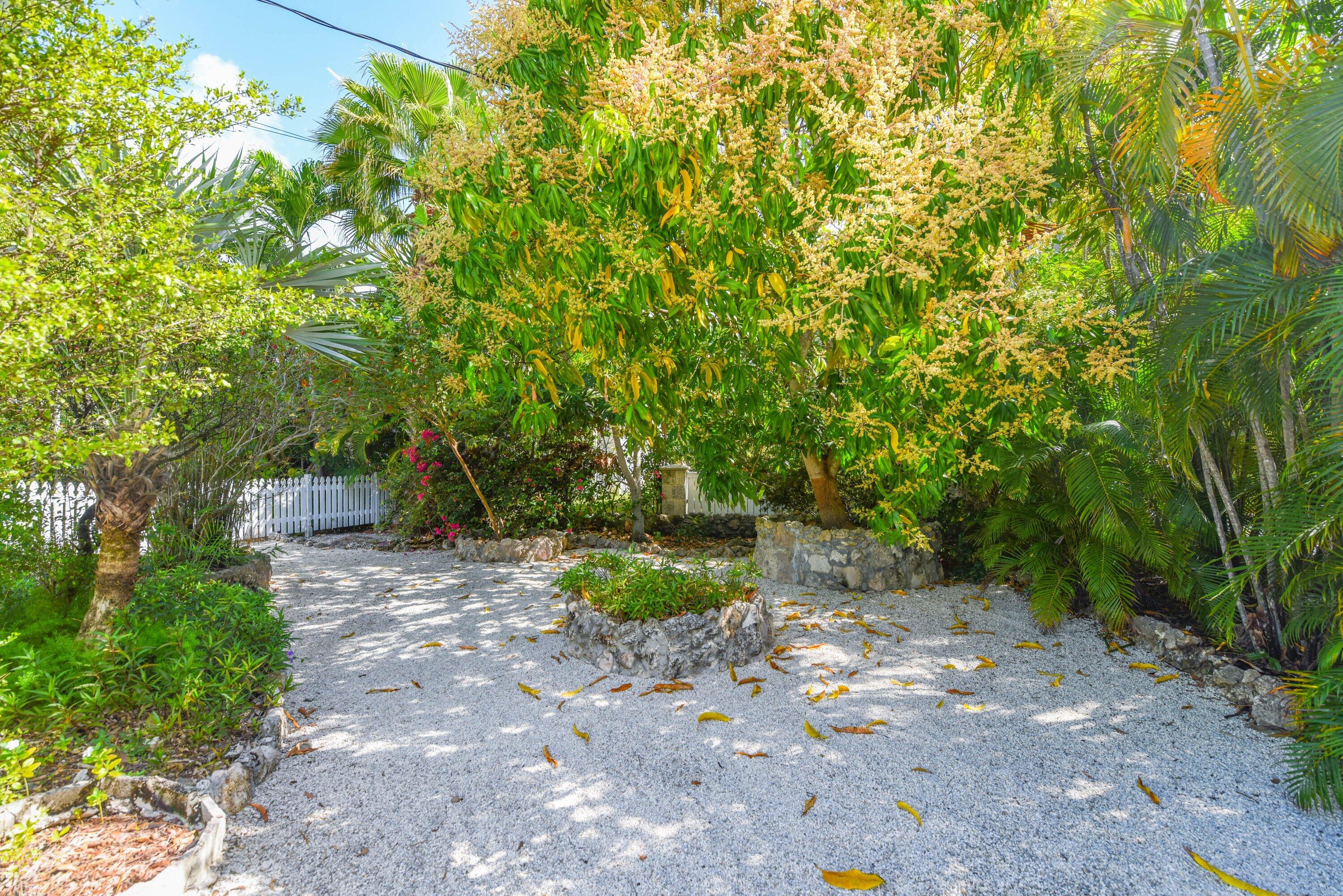 83 Sugarloaf Drive Property Photo 25