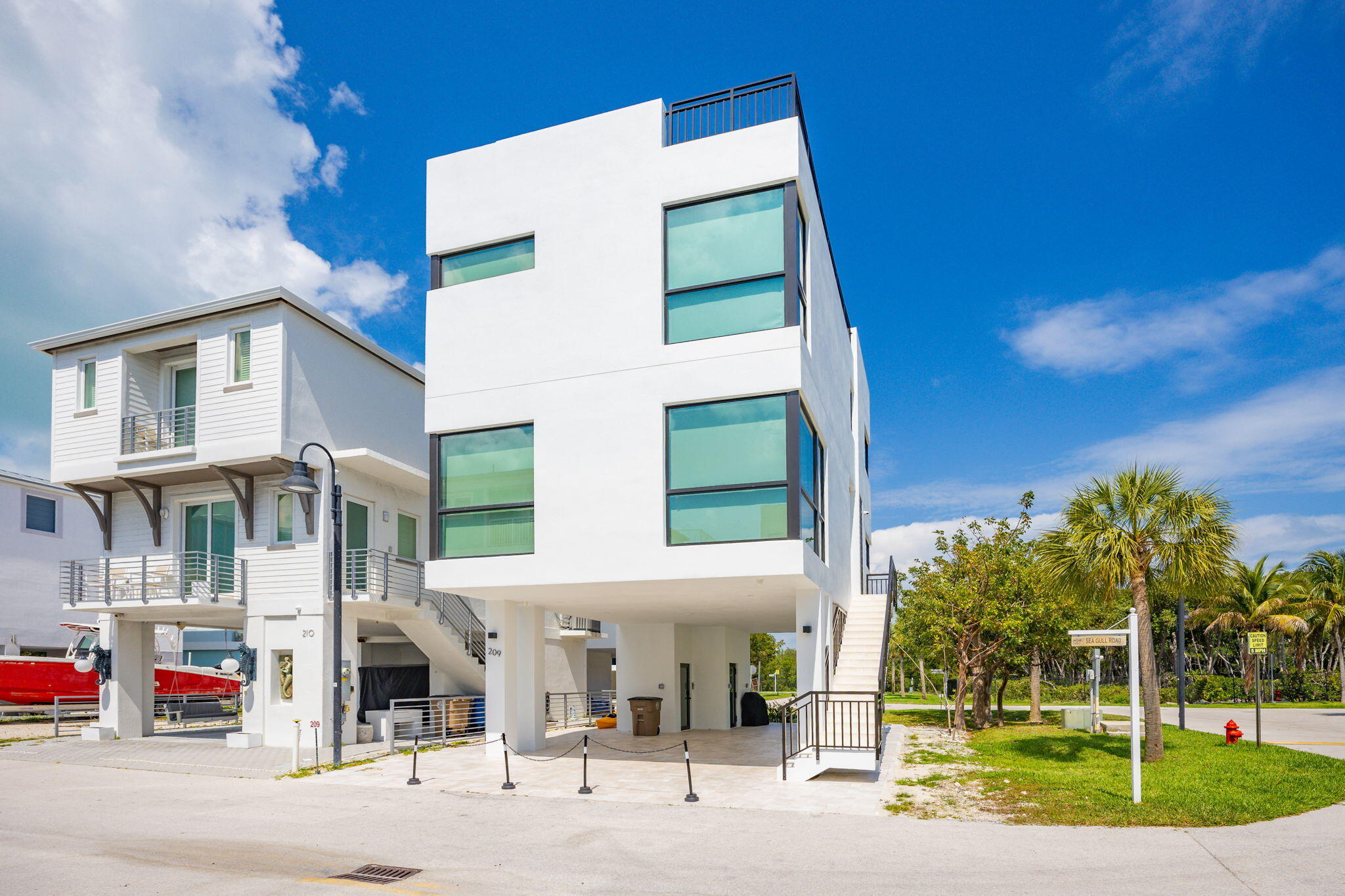 94825 Overseas Highway 209 Property Photo 1