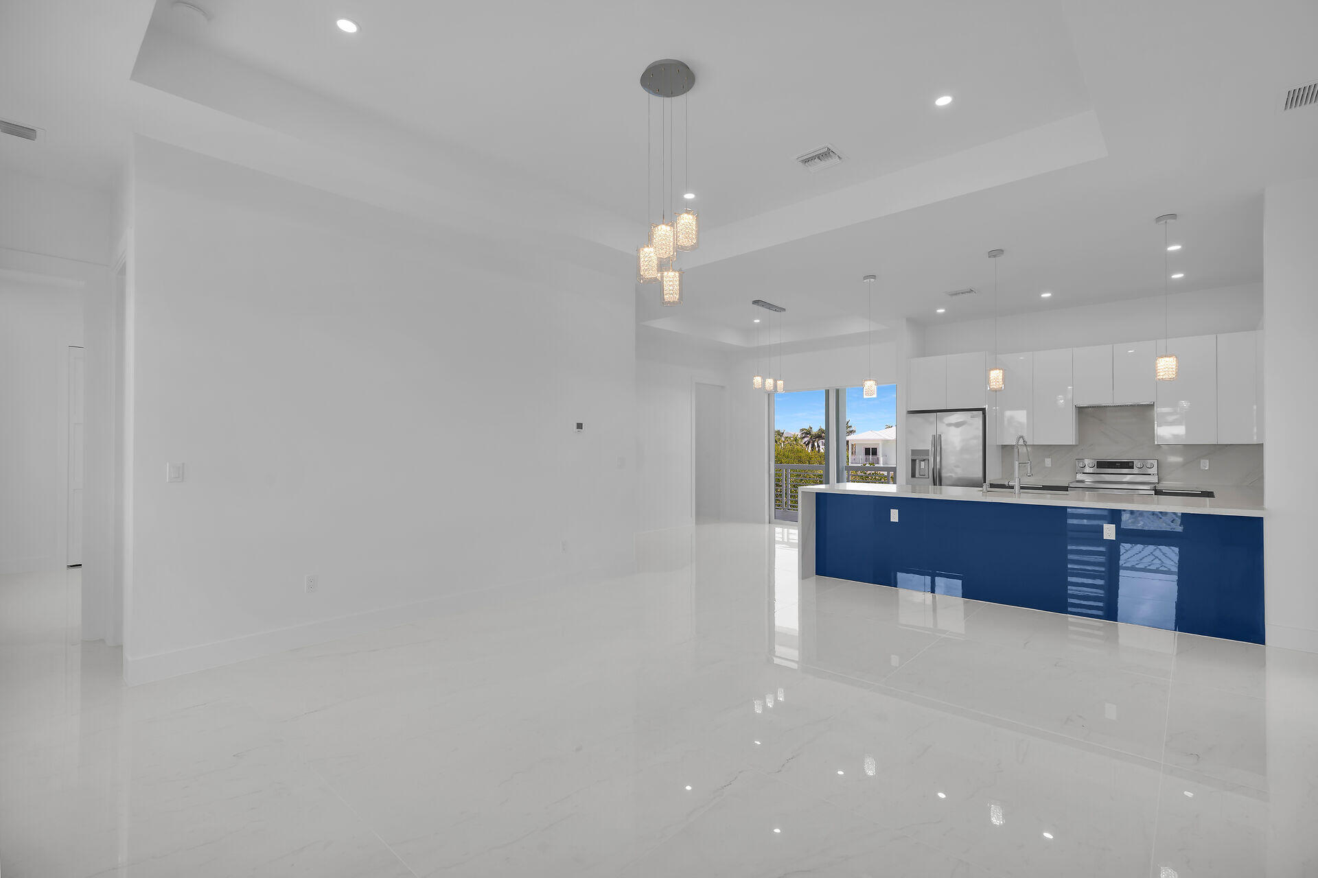 518 Avenida Primiceria Property Photo 6