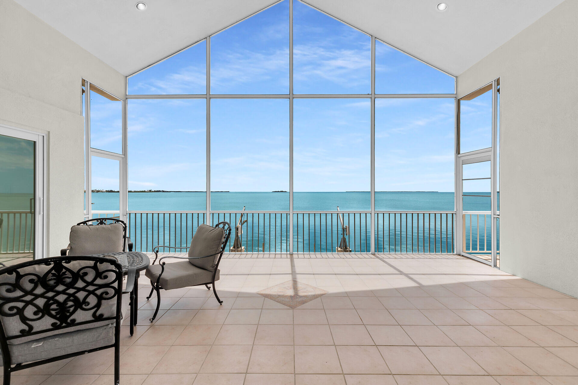 24348 Caribbean Drive Property Photo 28