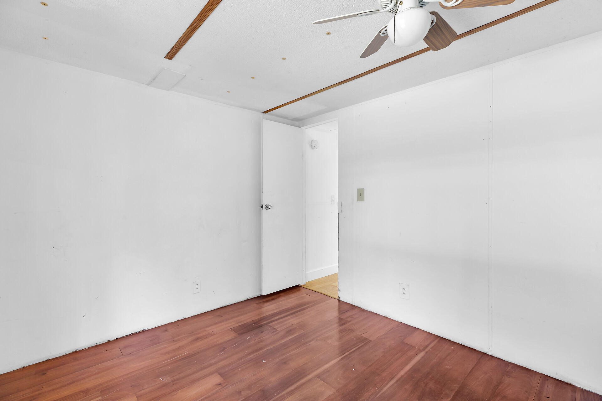 802 Largo Road Property Photo 13