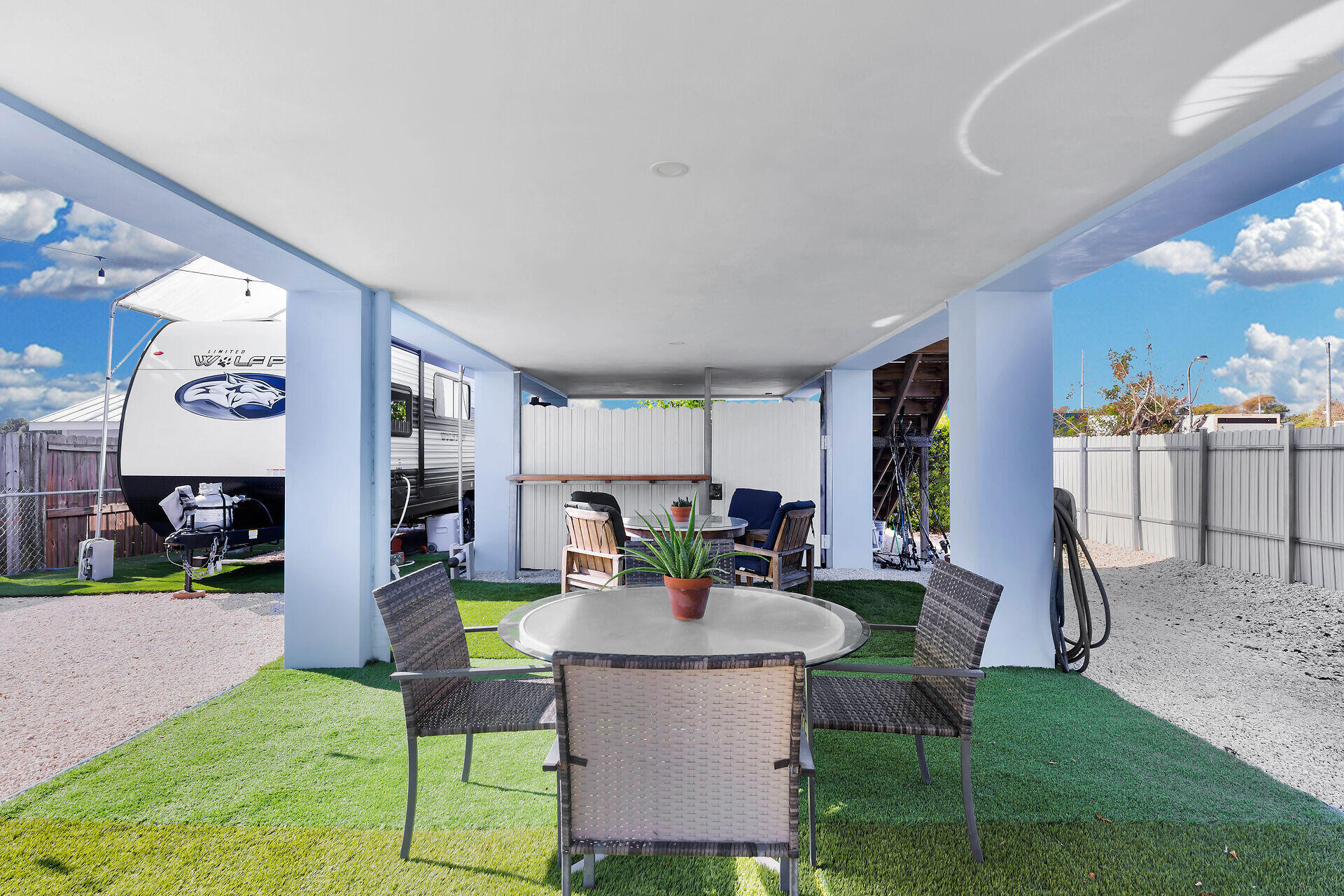 116 Garden Street Property Photo 4