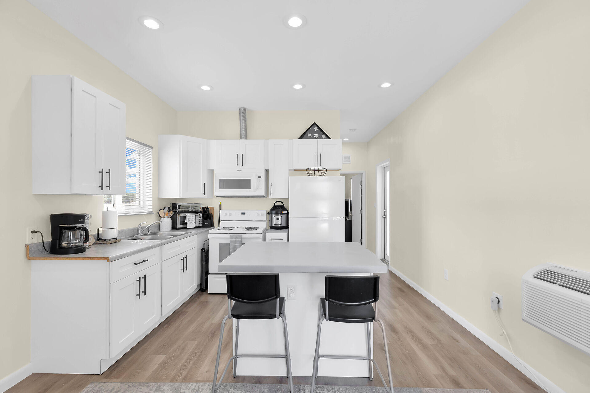 116 Garden Street Property Photo 8