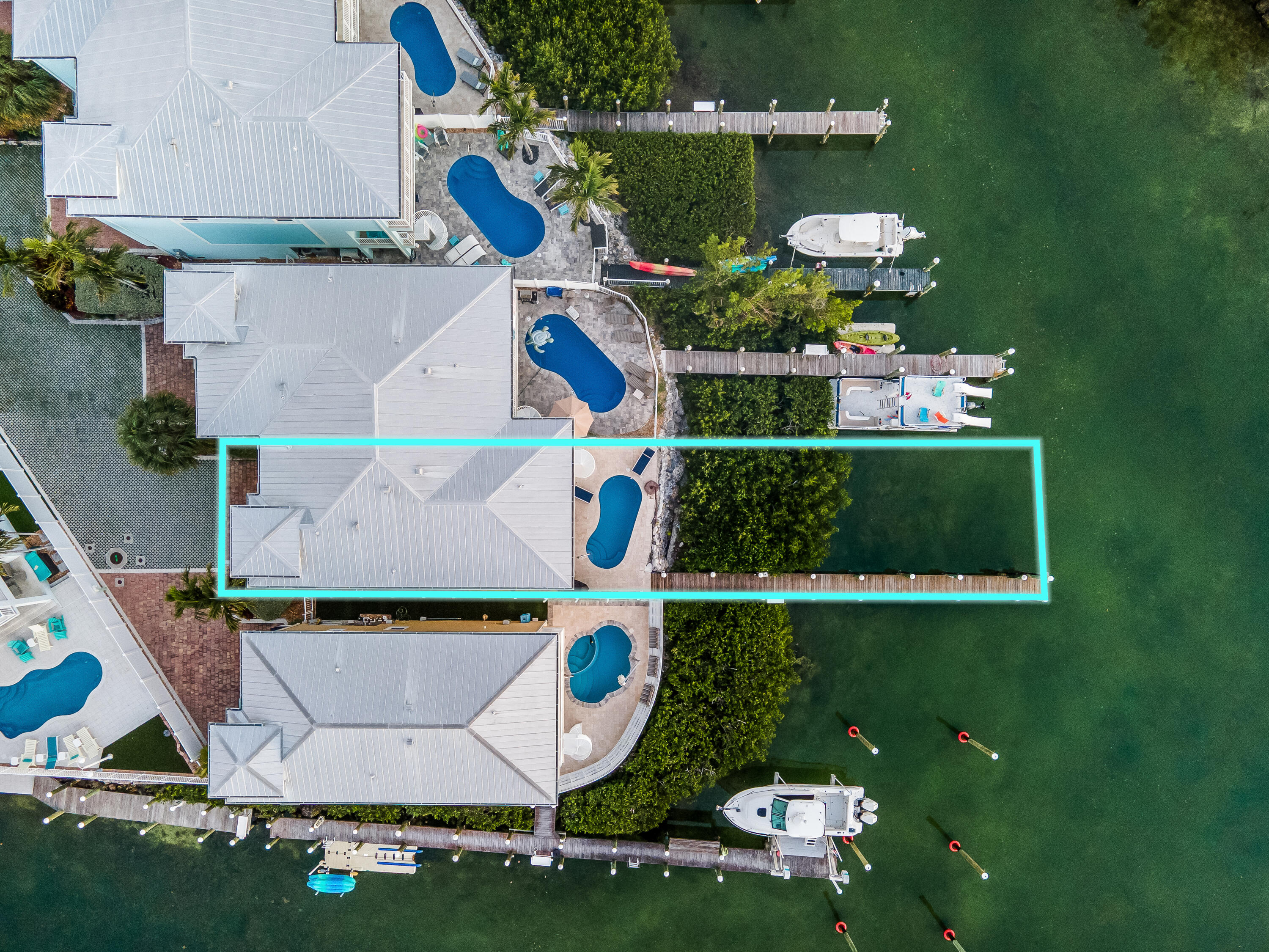 443 Sombrero Beach Road Property Photo 3