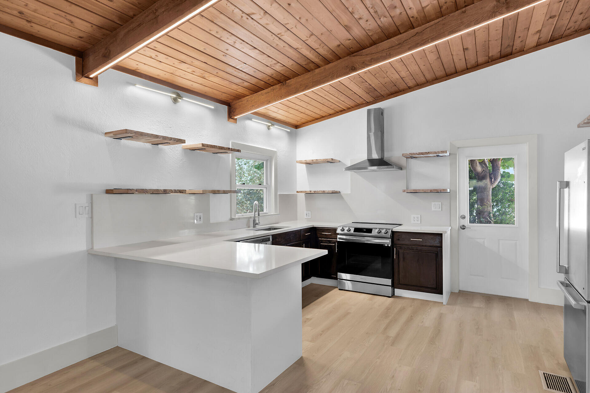 178 Coral Avenue Property Photo 8