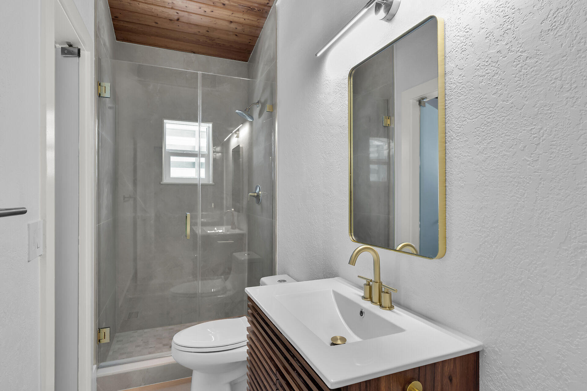 178 Coral Avenue Property Photo 25