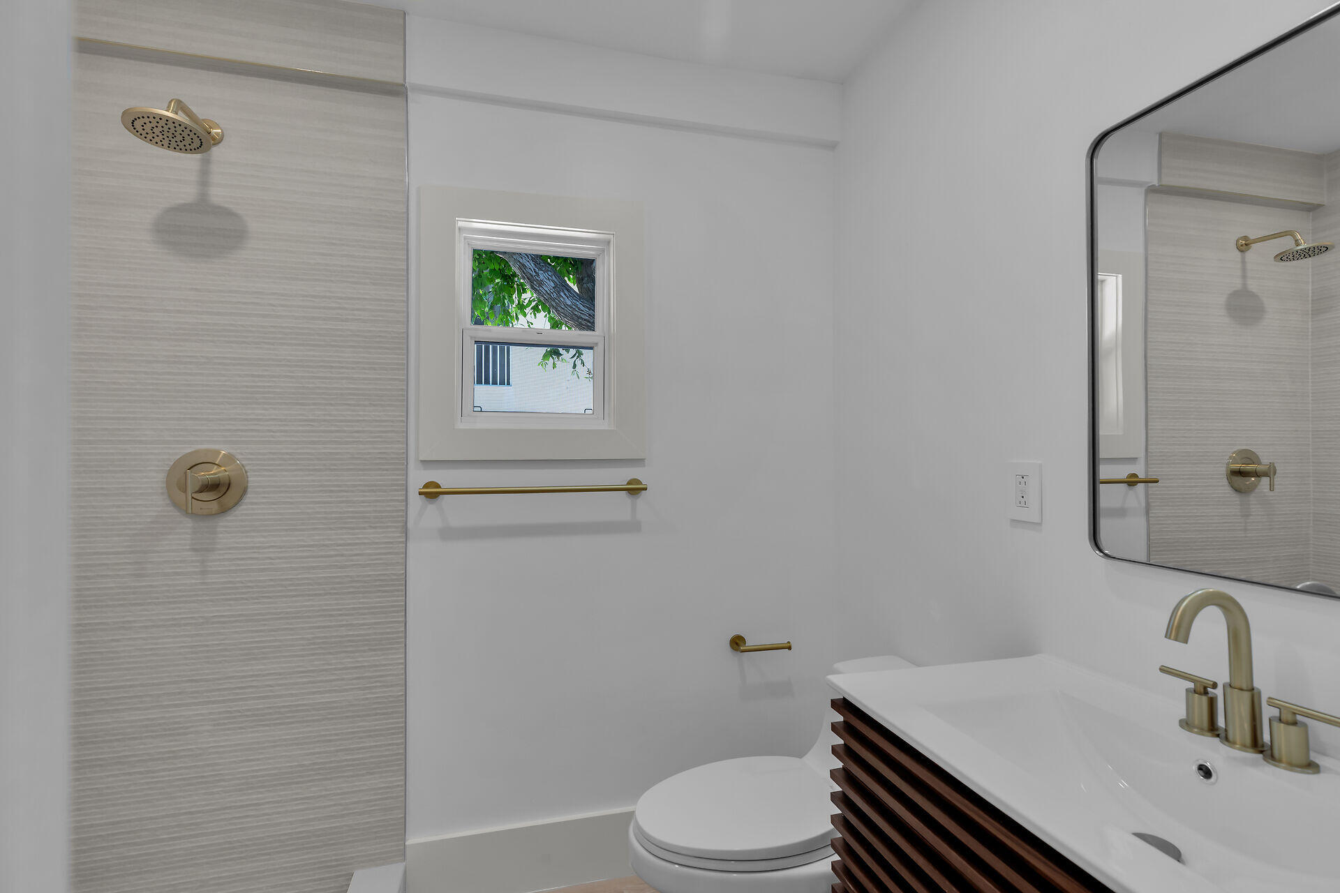178 Coral Avenue Property Photo 32