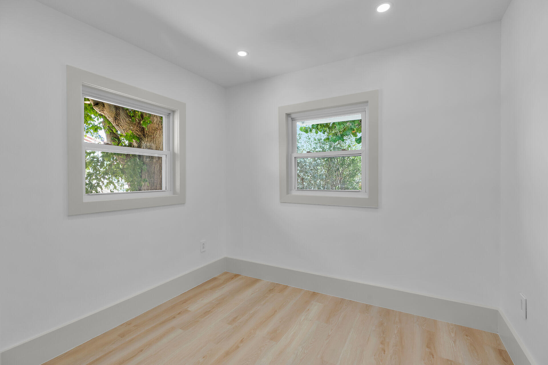 178 Coral Avenue Property Photo 33