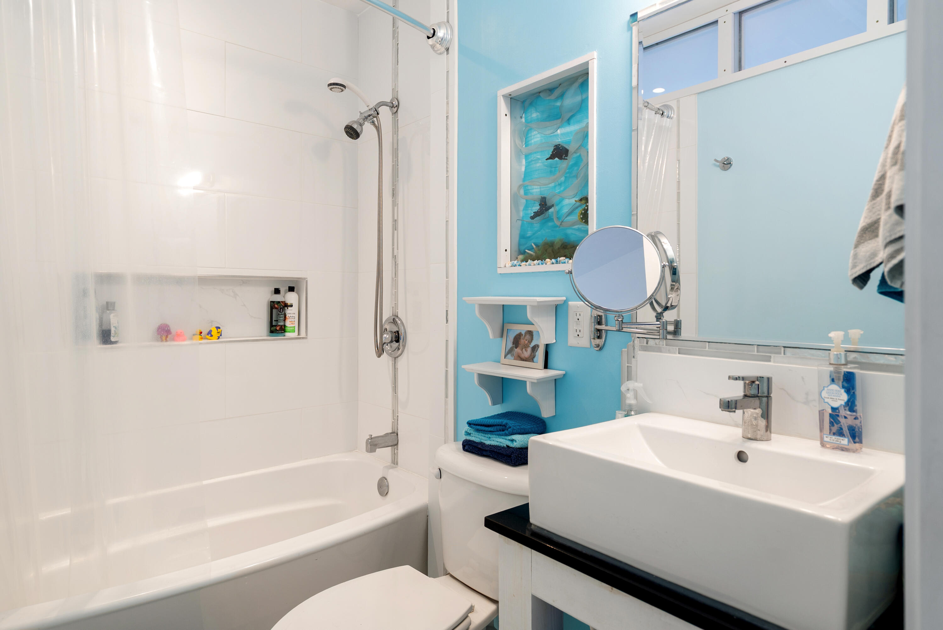 300 Ocean Drive Apt 26 Property Photo 24