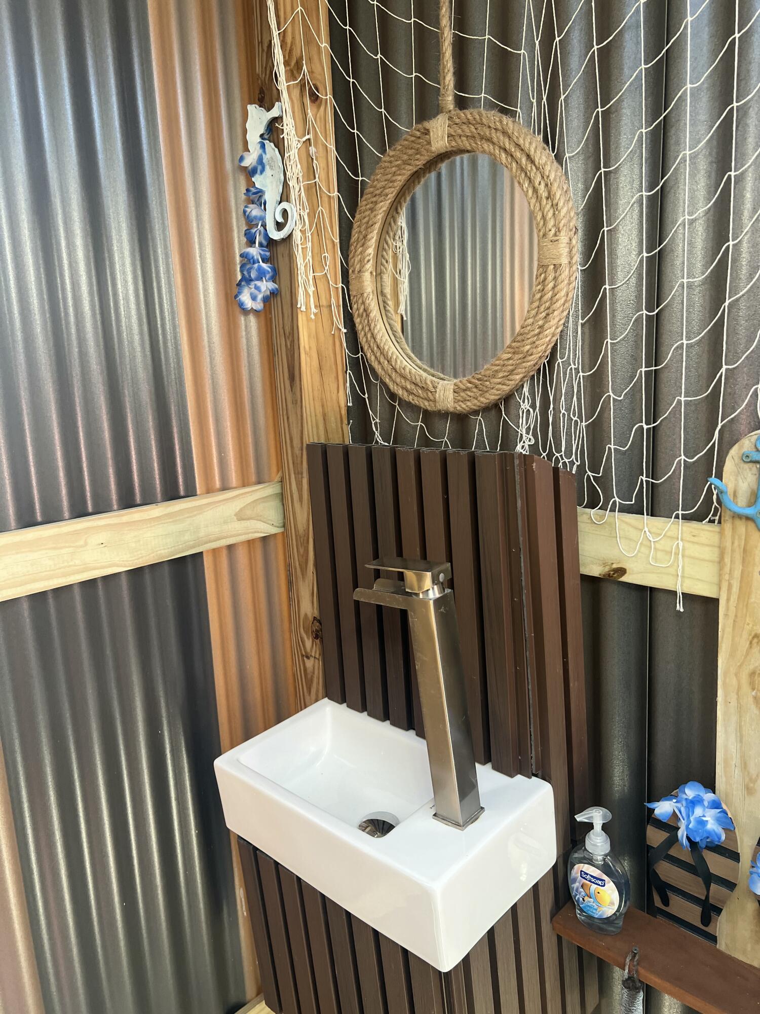 8 Grassy Road Property Photo 76