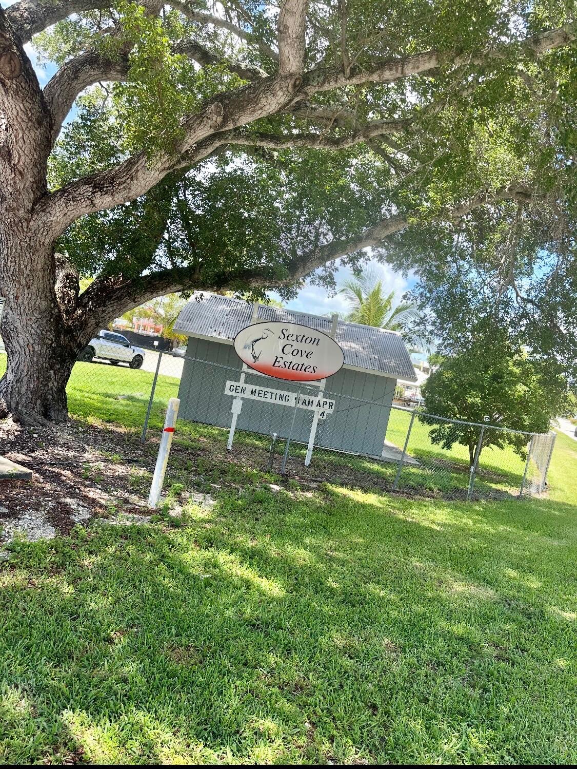 8 Grassy Road Property Photo 91