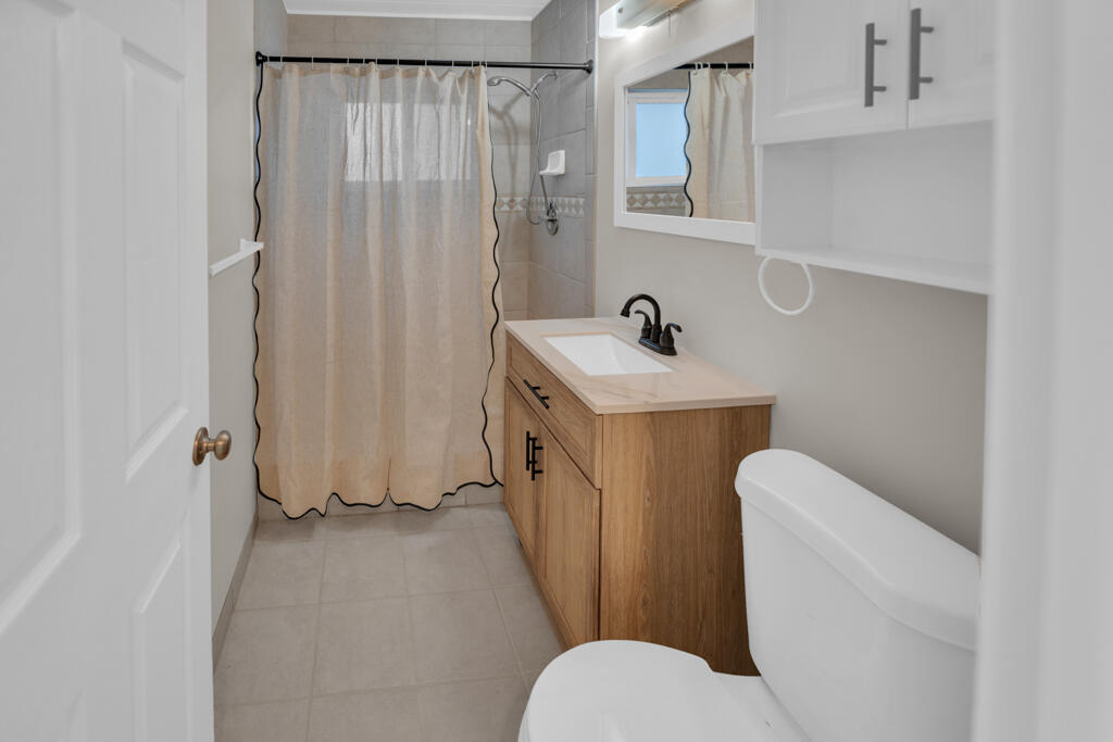 124 S Hammock Road Property Photo 18