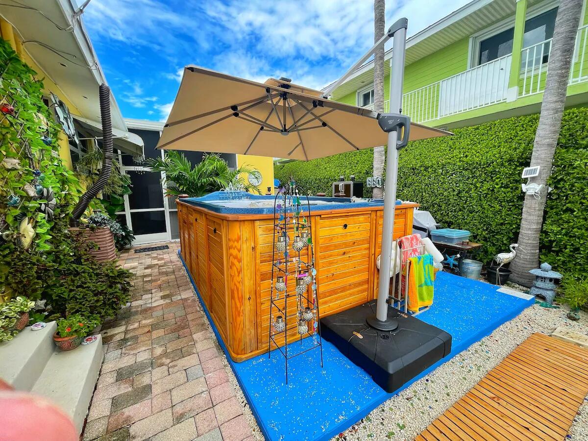 611 8th Street Property Photo 5