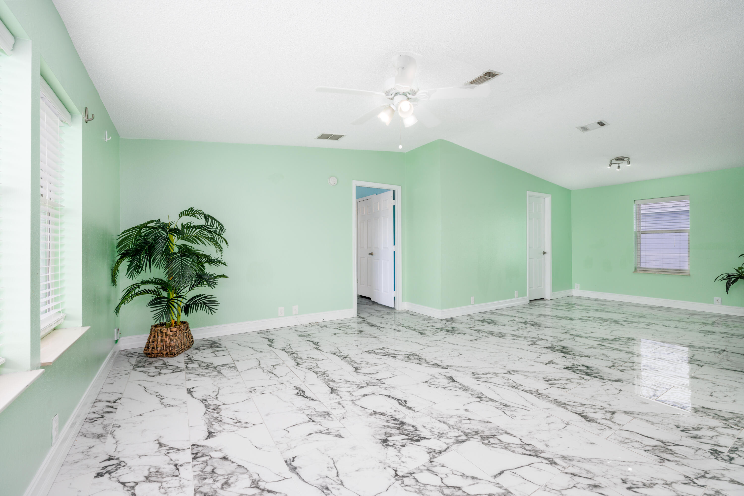 31011 Avenue C Property Photo 28