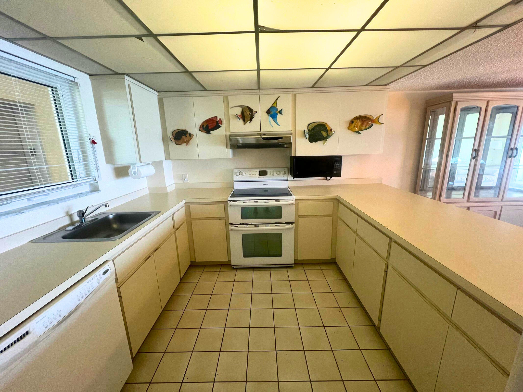 135 Coco Plum Drive Apt 3b Property Photo 8
