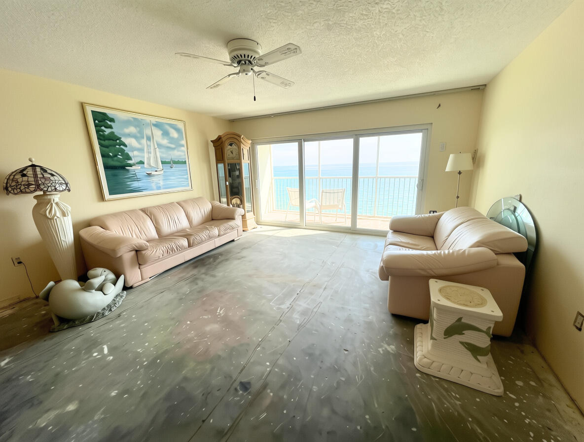 135 Coco Plum Drive Apt 3b Property Photo 12