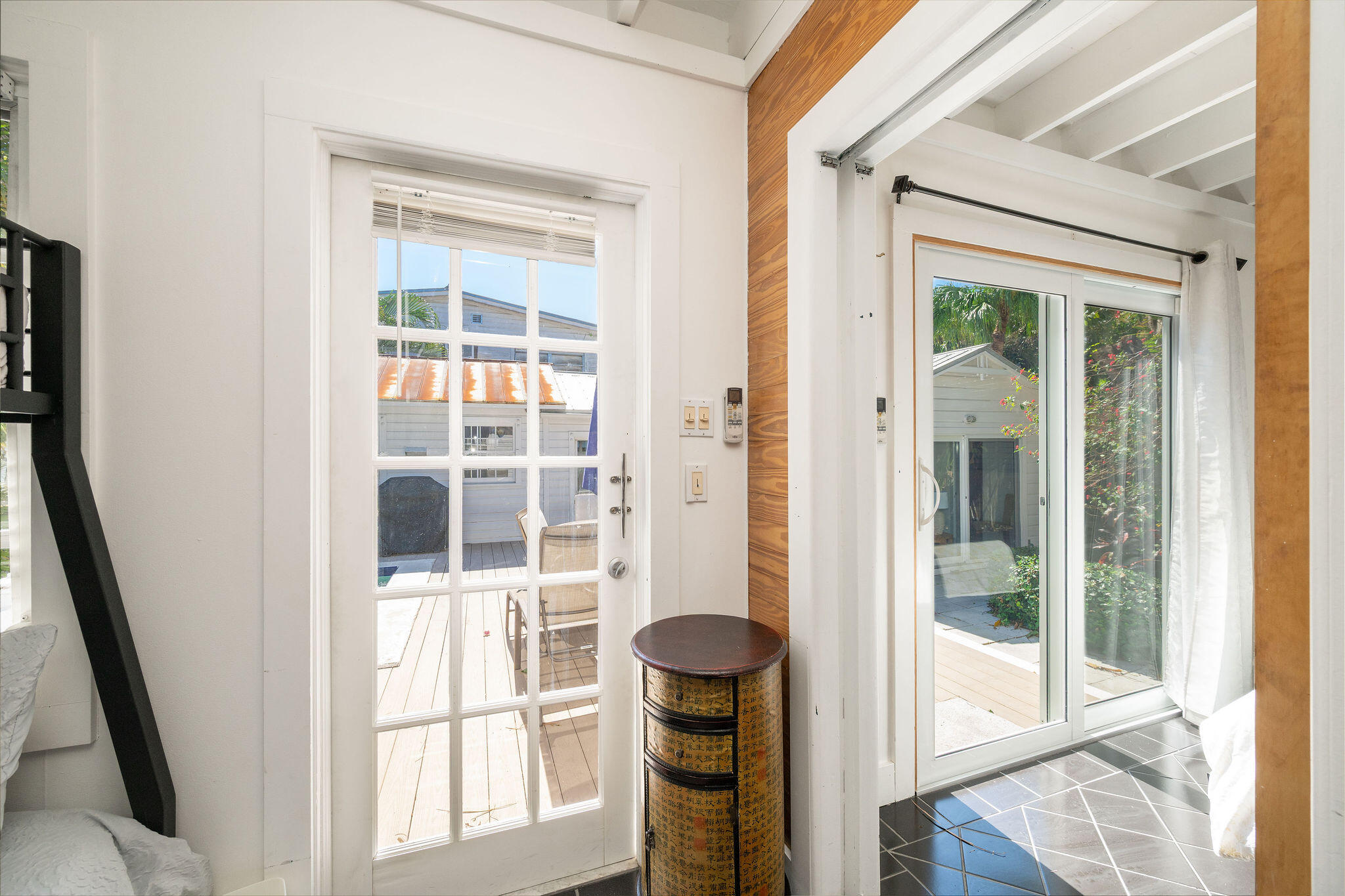 912 James Street 2 Property Photo 20