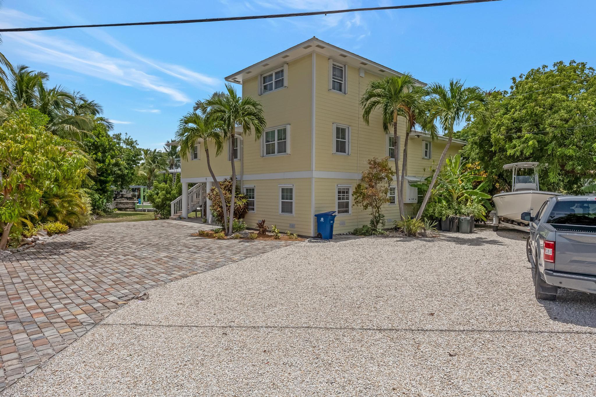 9 Jade Drive Property Photo 2