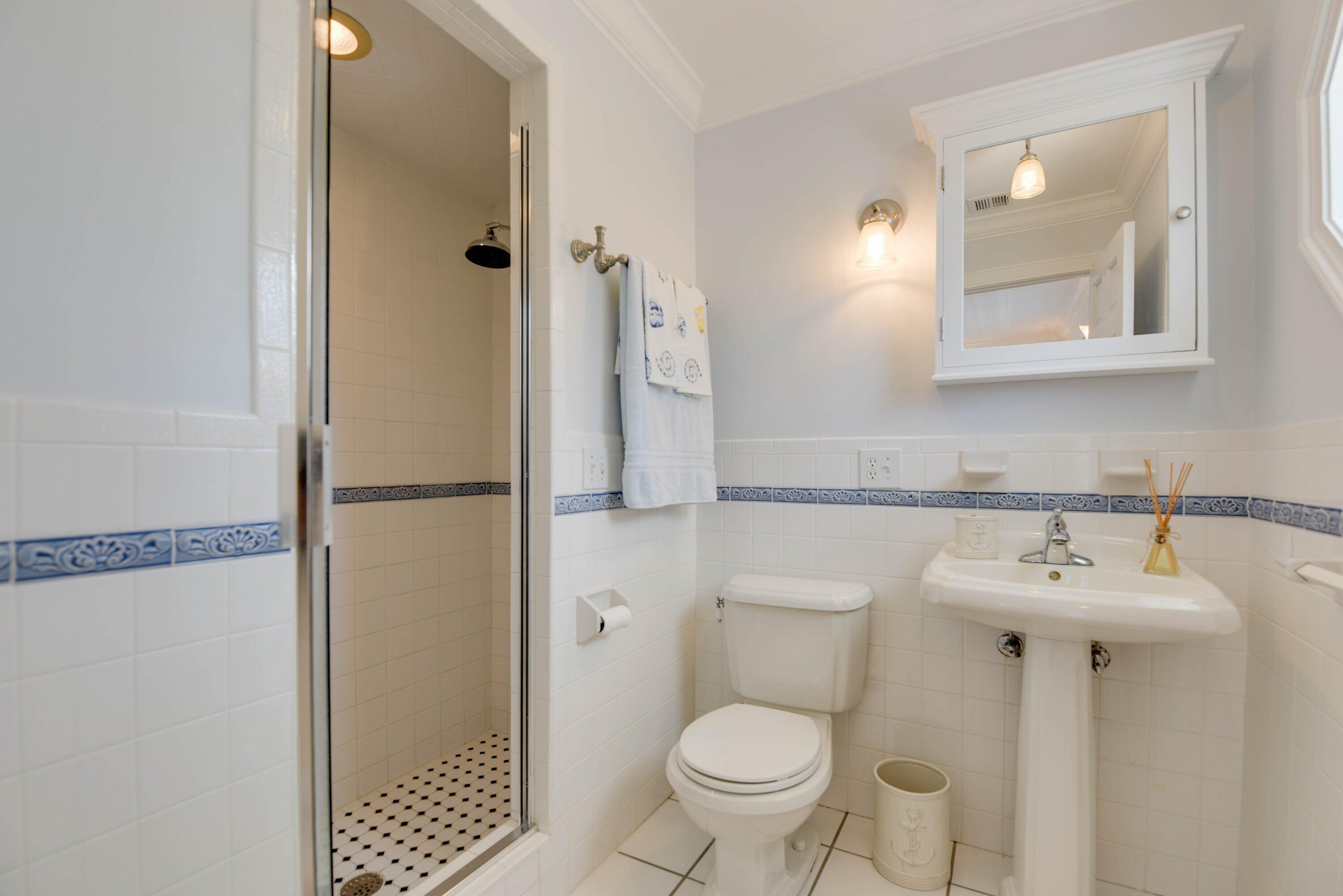 667 E Caribbean Drive Property Photo 20