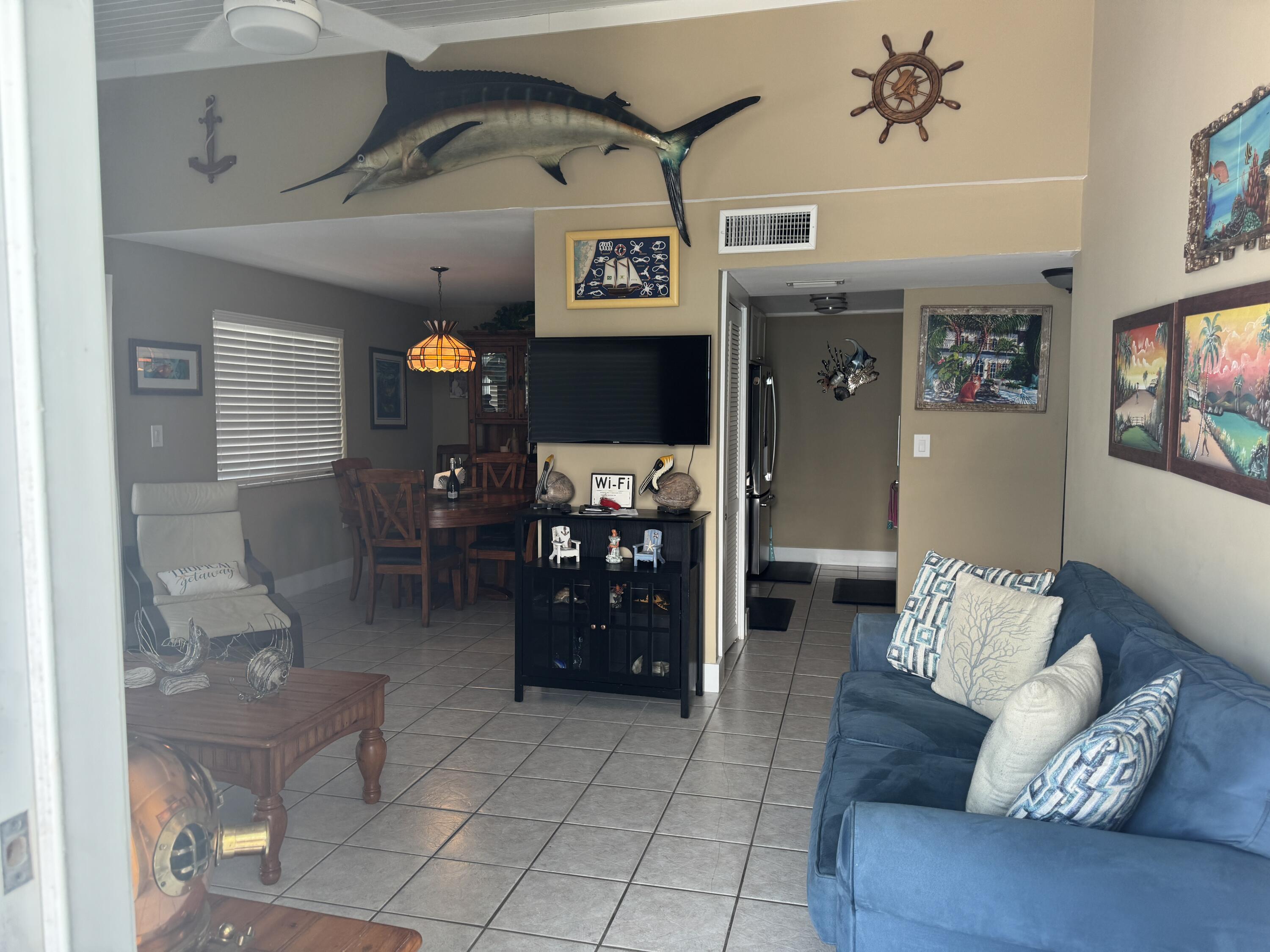 118 Cortez Drive B2 Property Photo 2
