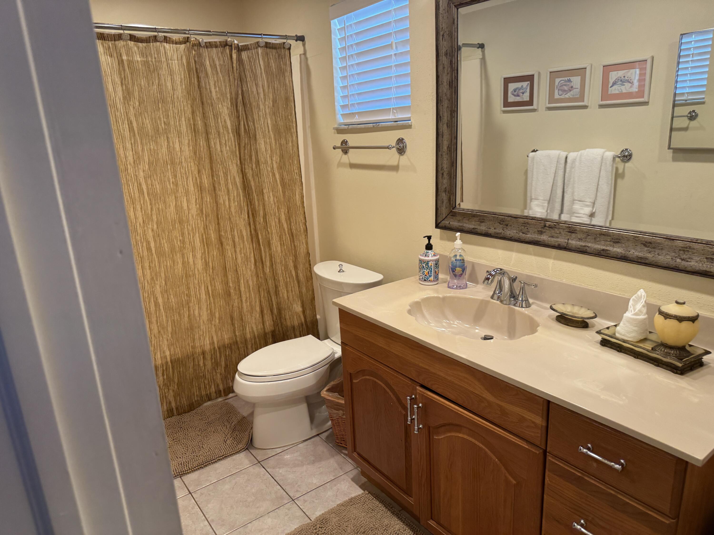 118 Cortez Drive B2 Property Photo 11