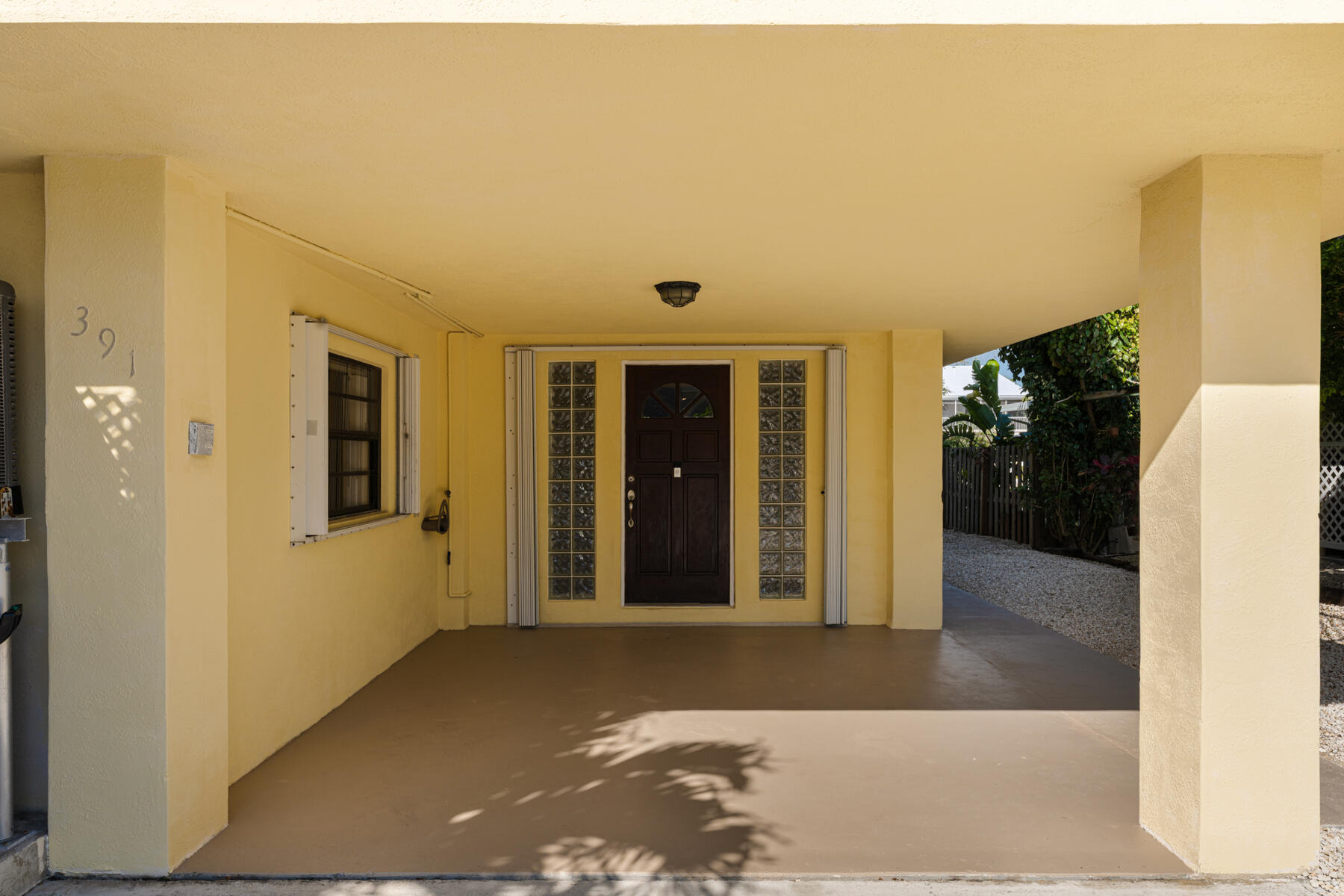 391 10th Street Property Photo 11