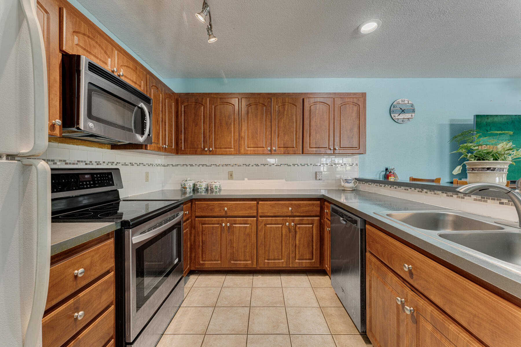391 10th Street Property Photo 20