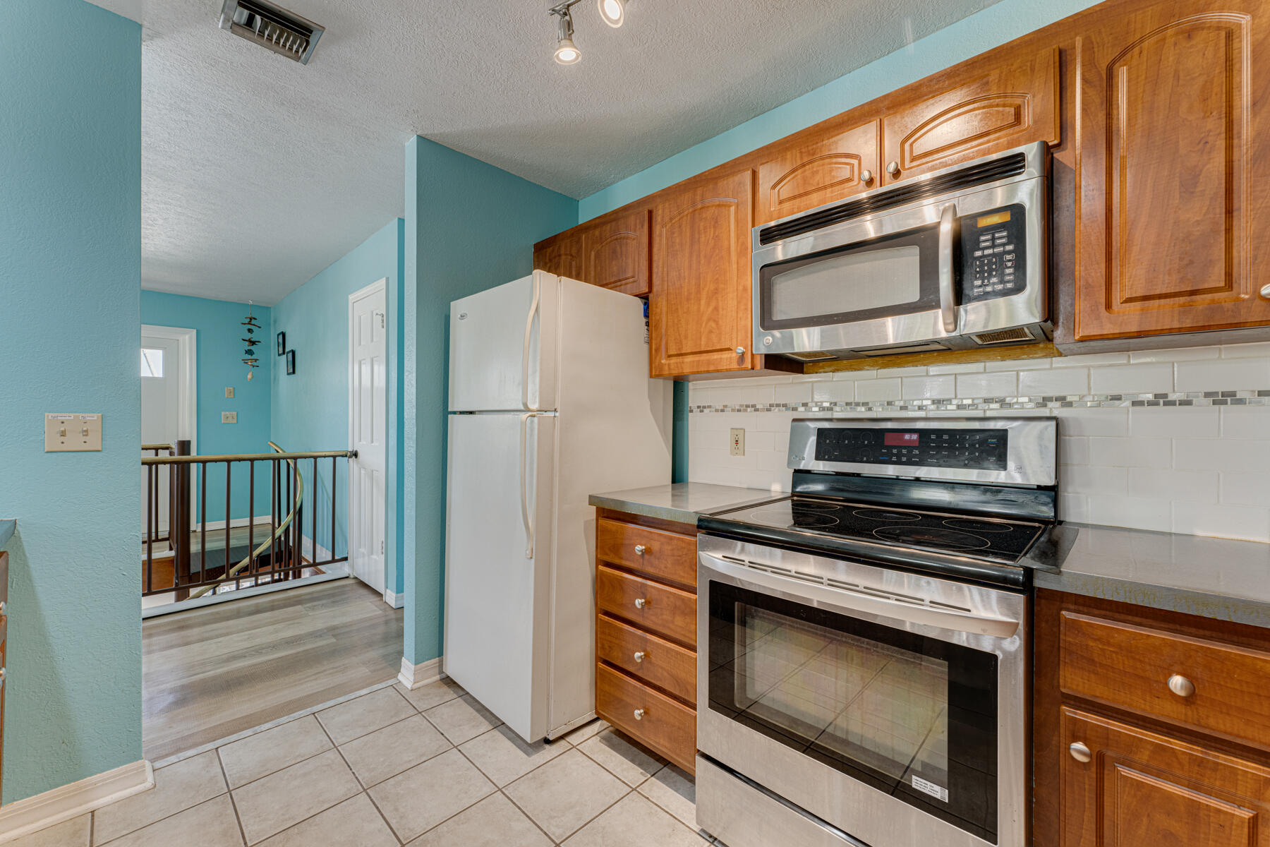 391 10th Street Property Photo 22