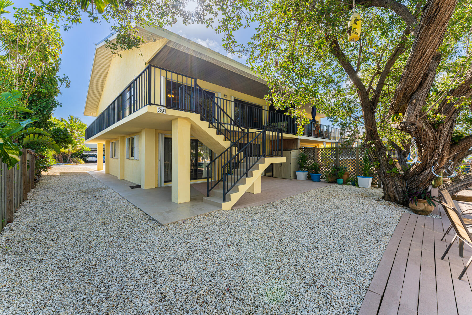 391 10th Street Property Photo 41