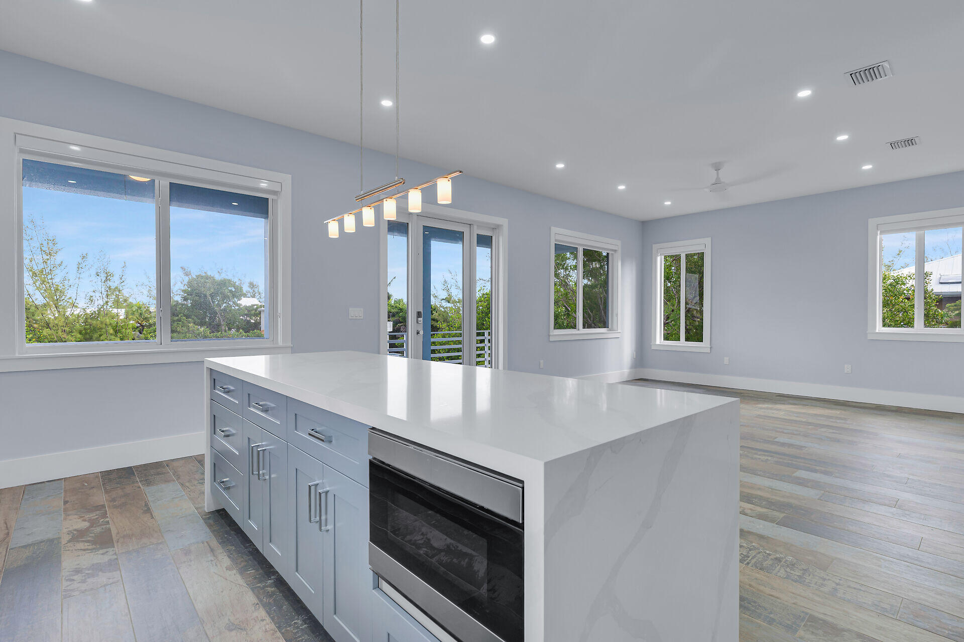124 Venetian Way Property Photo 15