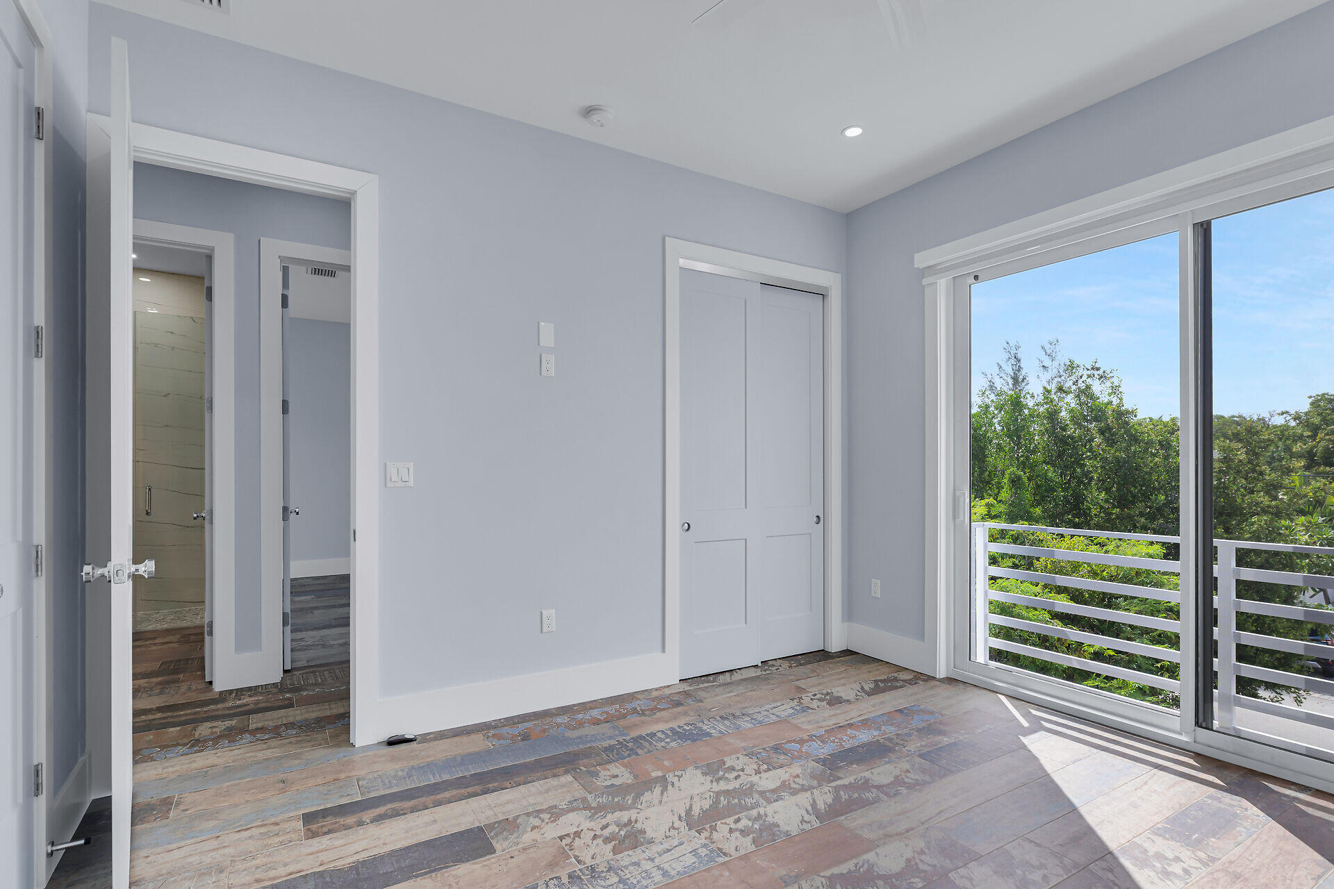 124 Venetian Way Property Photo 23