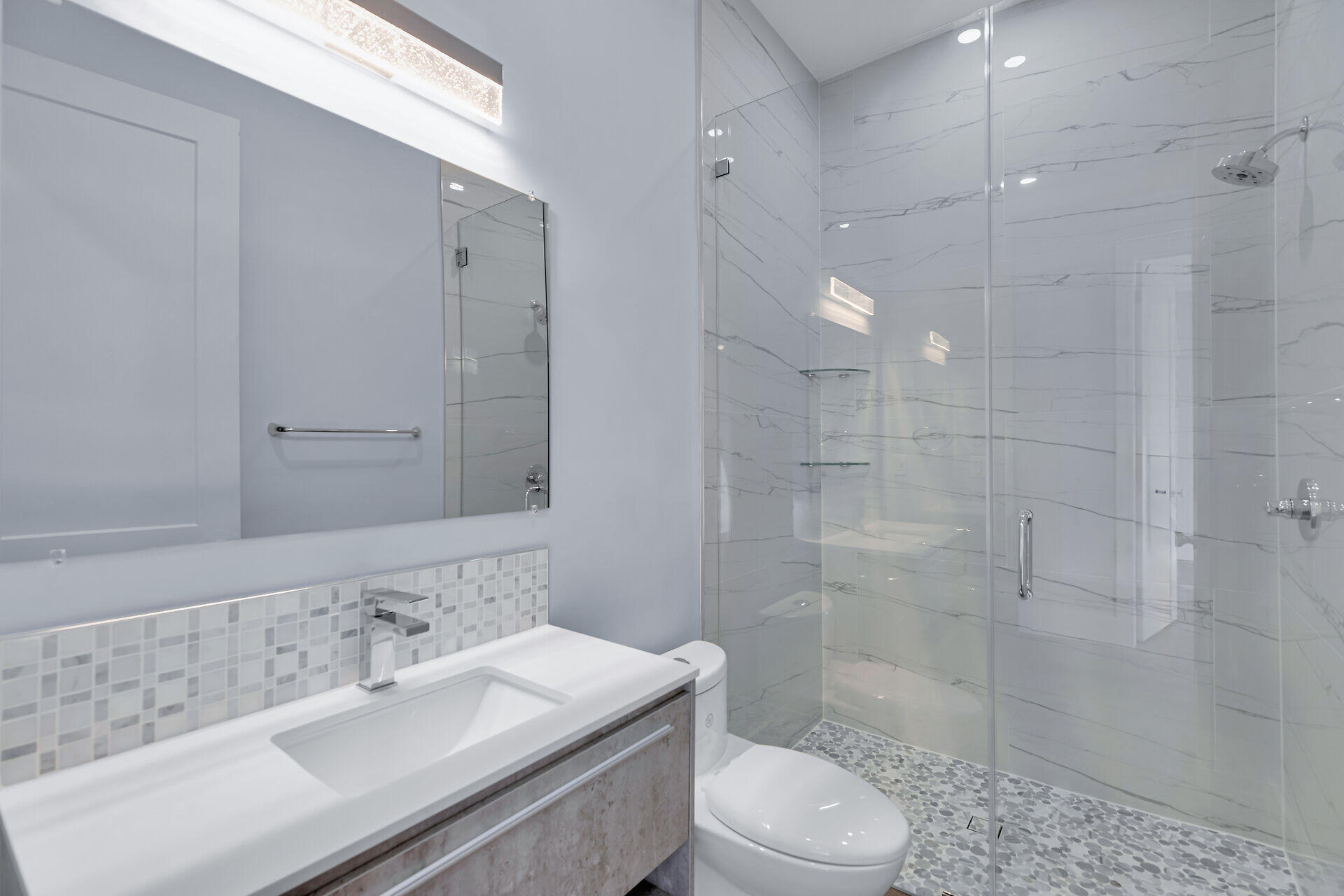 124 Venetian Way Property Photo 31