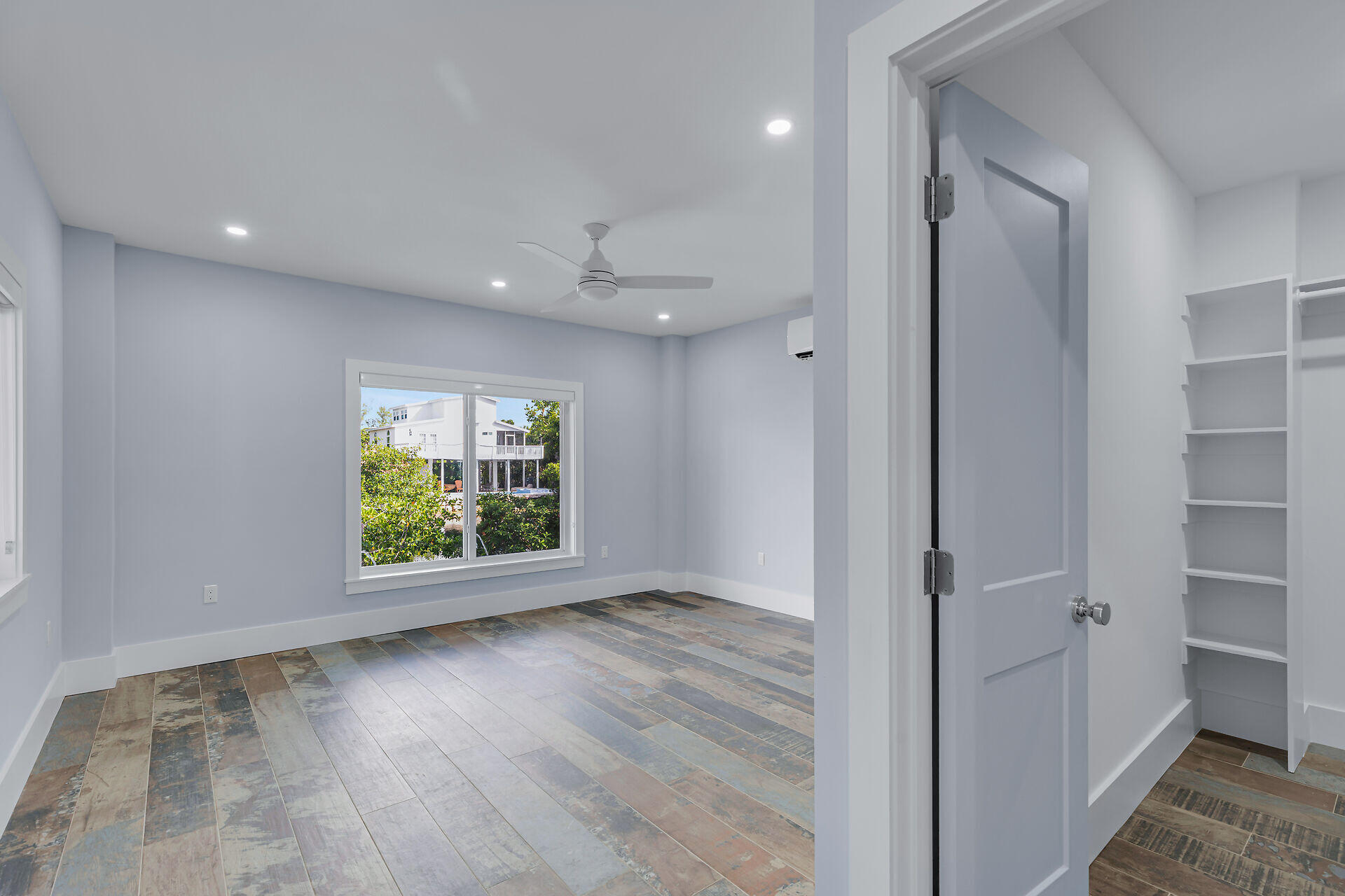 124 Venetian Way Property Photo 39