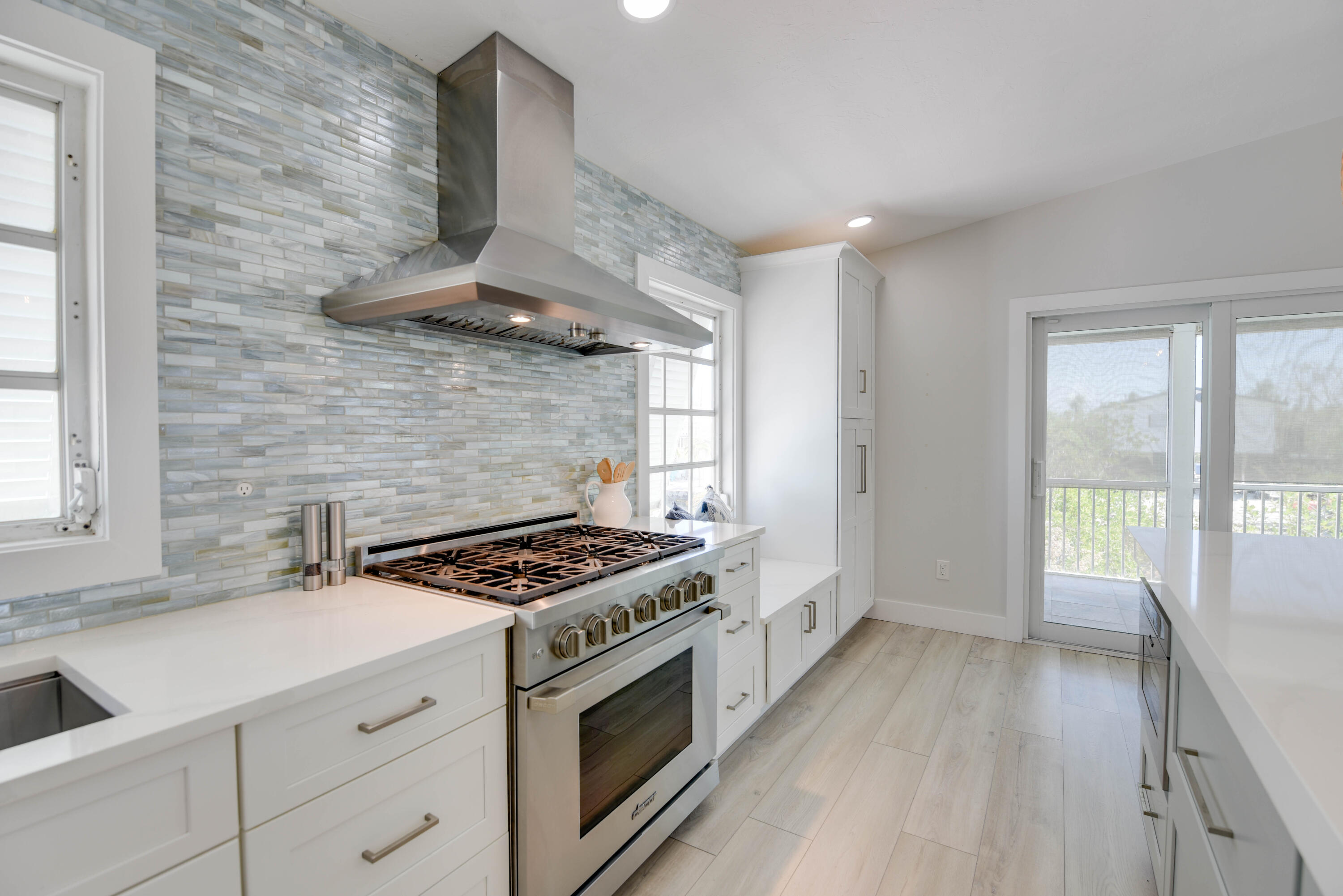 75 Lobstertail Road Property Photo 5