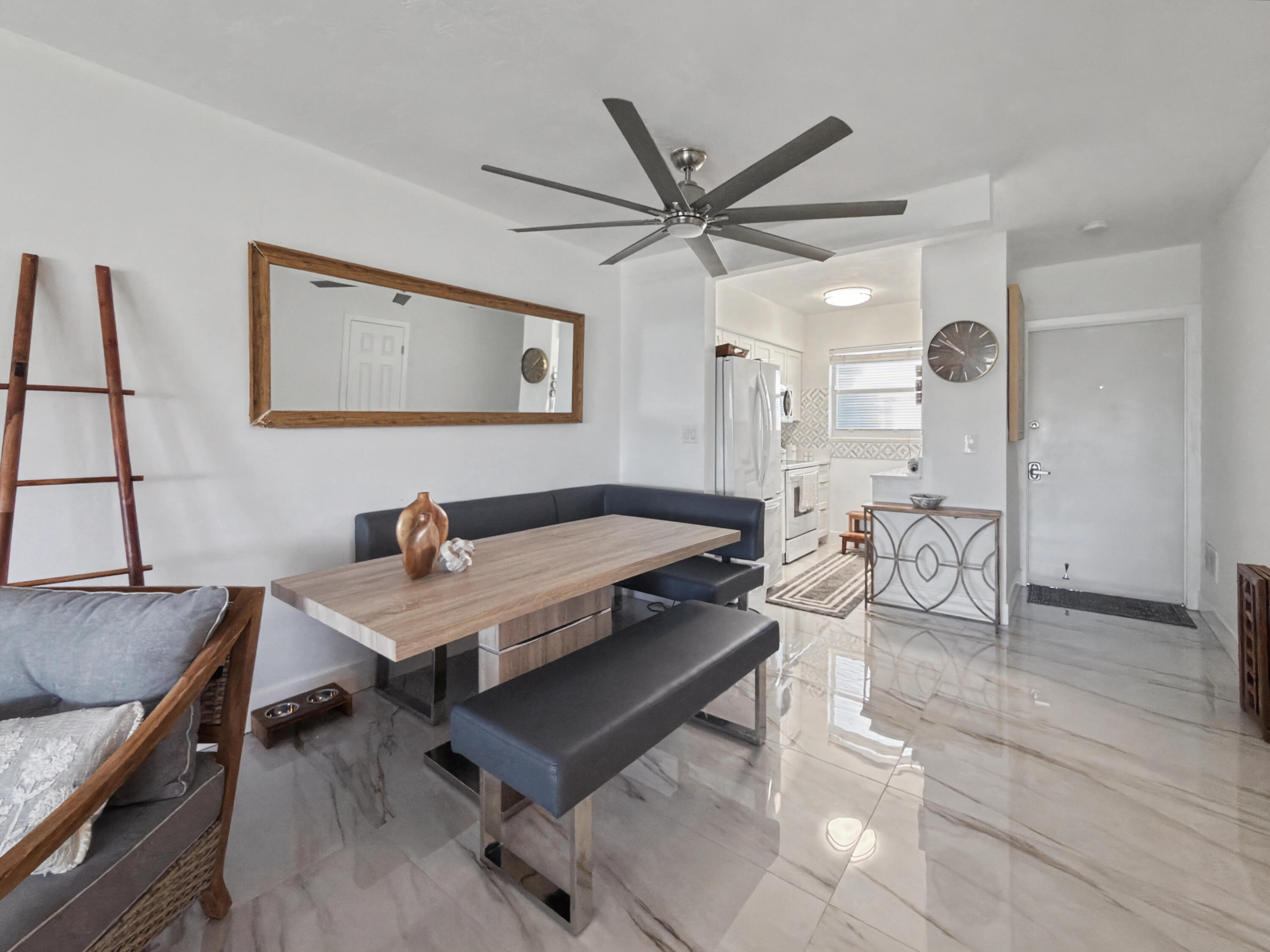 5301 Ocean Terrace Apt 7 Property Photo 19