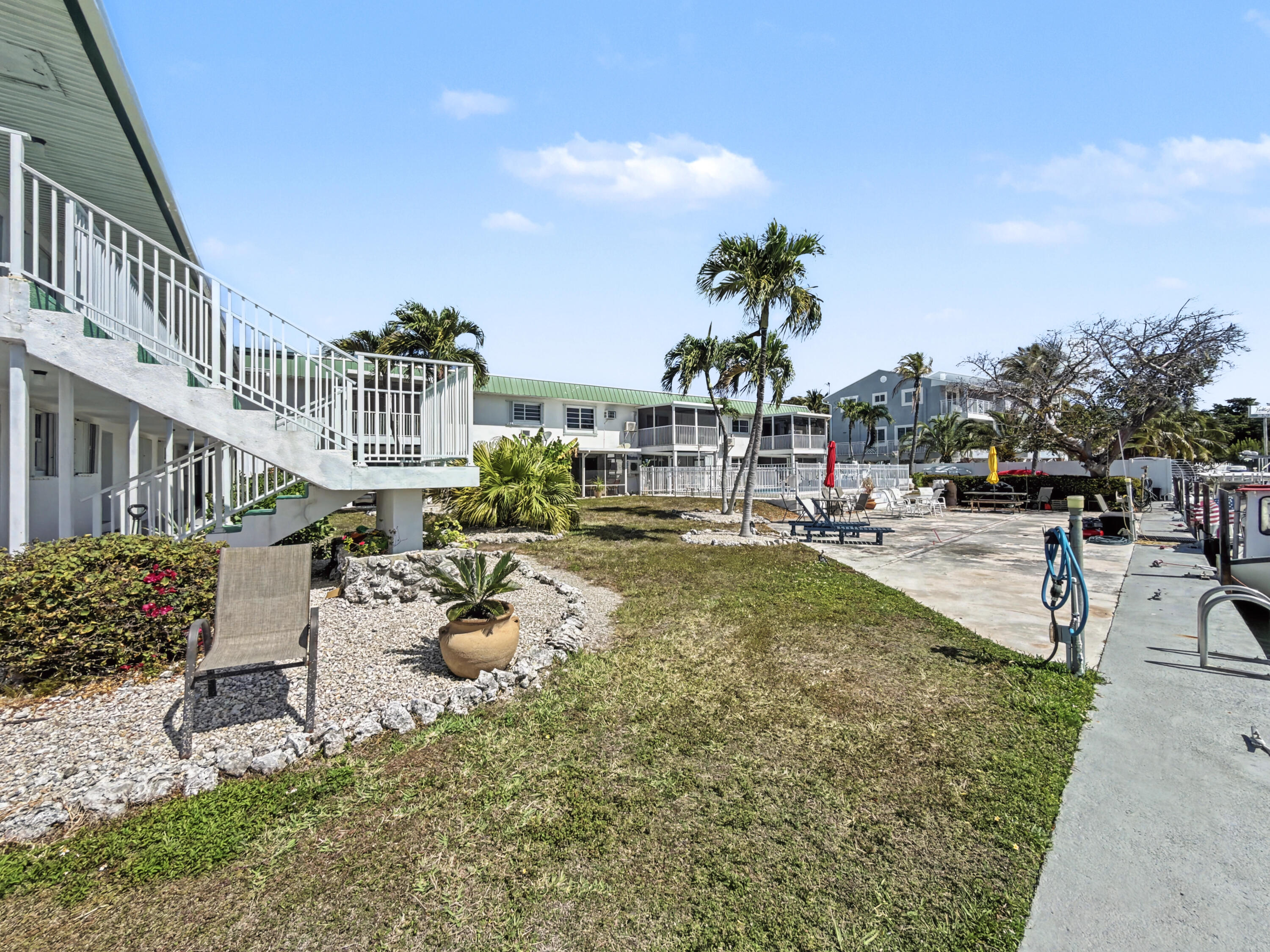 5301 Ocean Terrace Apt 7 Property Photo 26